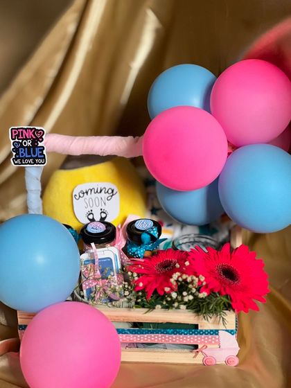 Gift Hamper - Baby & Maternity Hampers Baby Shower & Gender Reveal Hampers photo 4