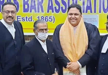 A close-up shot with the senior office bearers of the Madras Bar Association. The history and legacy of such institutions are an inspiration to all legal practitioners.