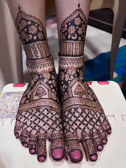 Elegant Bridal Feet photo 28