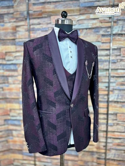 A clear, front-facing shot of the wine-colored reception suit, perfect for anyone looking to rent a complete and stylish outfit.