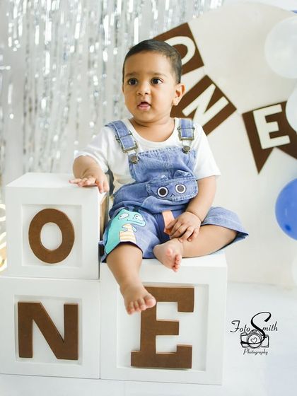 First Birthday & Cake Smash photo 28