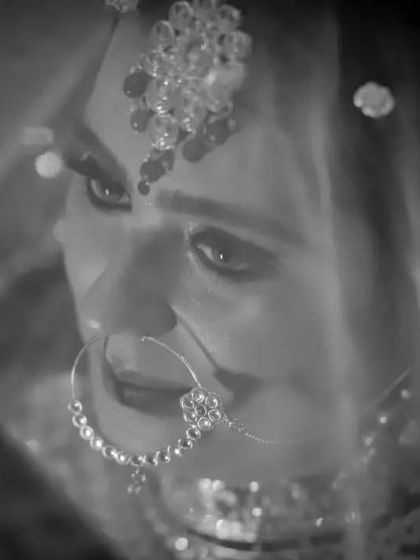 Bow & Gown Studio - Wedding Photography Radiant Brides photo 19