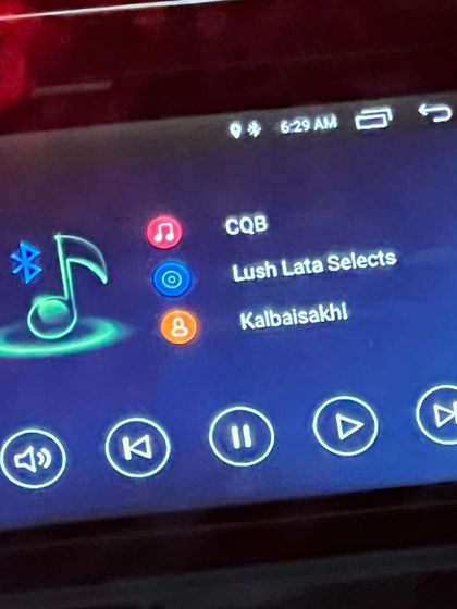 It's always a great feeling to see people enjoying my music. Someone sent me this shot of them bumping my original track 'CQB' in their car.