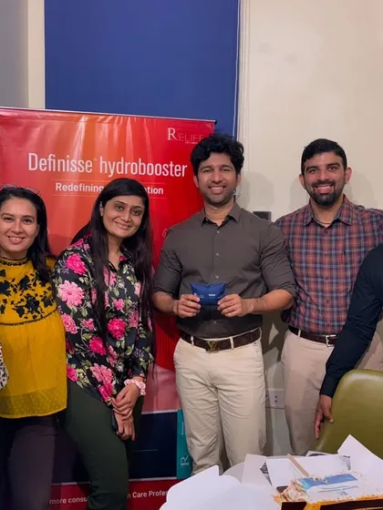 Celebrating the launch of the Definisse hydrobooster with my team. This injectable hyaluronic acid solution is excellent for replenishing hydration, improving skin tone, and filling fine lines, especially for dull skin or after weight loss.