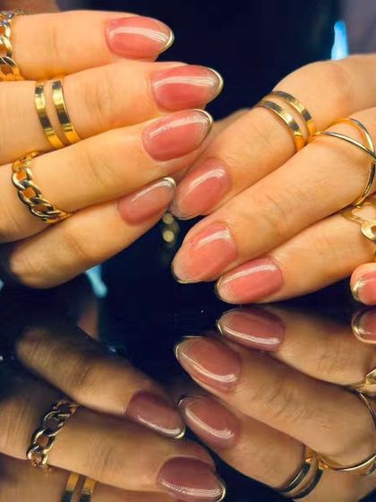 Another angle of the chic and subtle shimmery pink manicure.