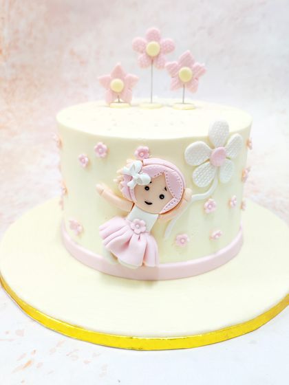 Liliyum Patisserie - Special Occasion Cakes Elegant Floral & Botanical Masterpieces photo 8