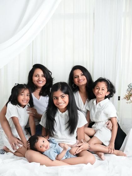 Don't forget to get a picture with all the cousins together. These photos become treasured gifts and a beautiful record of the family growing over time.