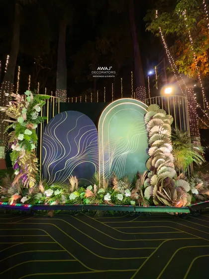 The full view of the modern selfie point, a popular spot for guests to capture memories.