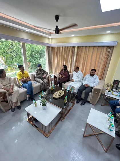 A wider view of our meeting, bringing together different stakeholders to champion the cause of sports physiotherapy. It is through such collective efforts that we can make a real impact on athlete health.