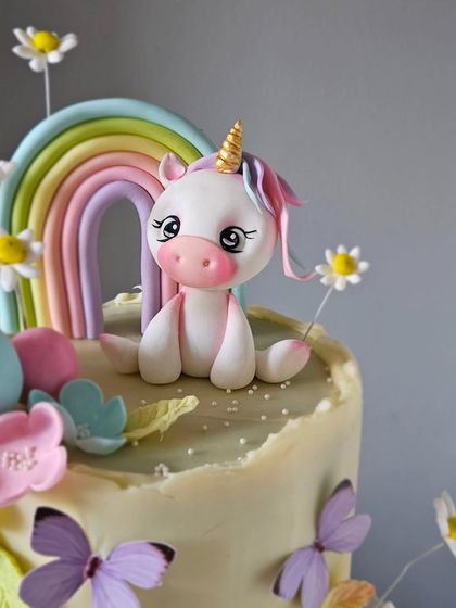 Pink Frost Patisserie - Handcrafted Edible Figurines & Toppers Magical Worlds & Fantasy photo 11