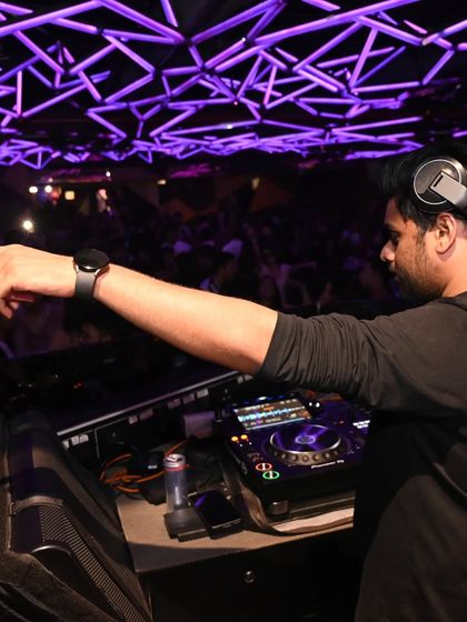 High-Energy Club Nights photo 36