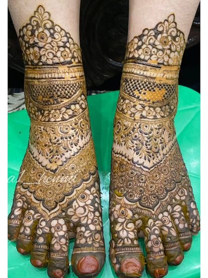 Another shot of the detailed Pakistani foot design, showcasing the fine lines and full coverage.