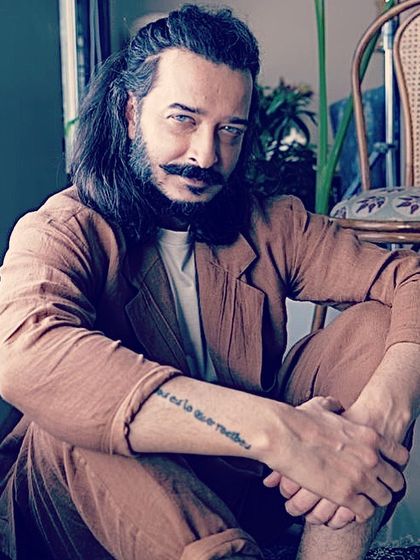 A simple portrait, capturing a quiet moment of flow. Perfectly imperfect.