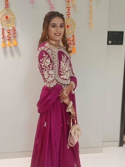 A full-length view showing how a statement choker can be the centerpiece of an entire outfit.