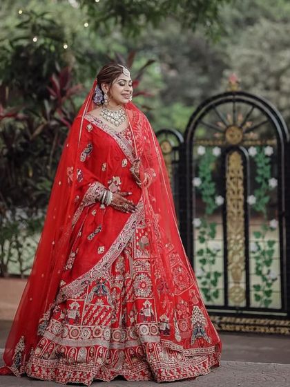 Classic Red & Pink Bridal Looks photo 6