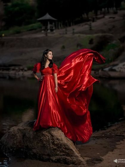 The Dress Bank - Wedding & Special Occasion Outfit Rentals Statement Gowns for Every Occasion photo 35