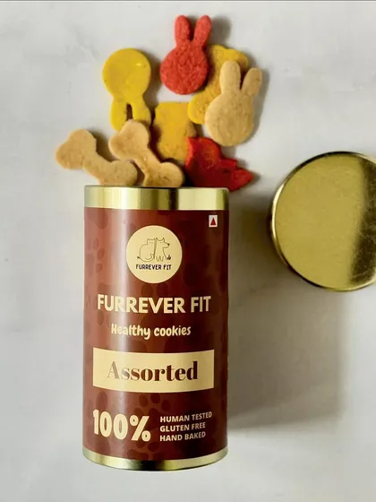 Can't decide which one your pup will love most? My Assorted cookie box is the perfect solution. It contains a mix of all my functional treats, so your dog gets a variety of flavors and health benefits.
