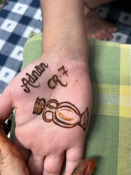 Your Story in Henna: Initials & Symbols photo 15