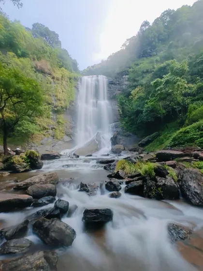 A stunning long-exposure photograph of Hebbe falls, showcasing its beauty.
