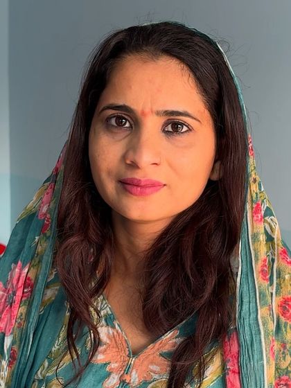 A simple and beautiful transformation for a mature client. The makeup is kept elegant and light, enhancing her features without looking heavy, proving that great makeup is for every age.