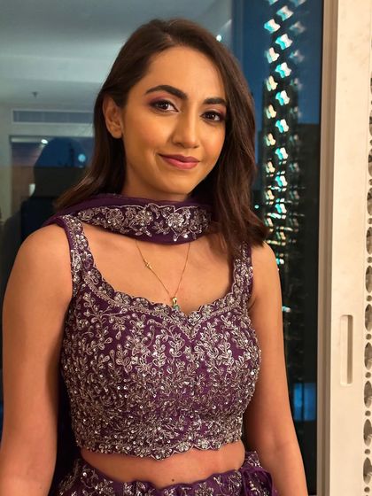 A duplicate image of 106.