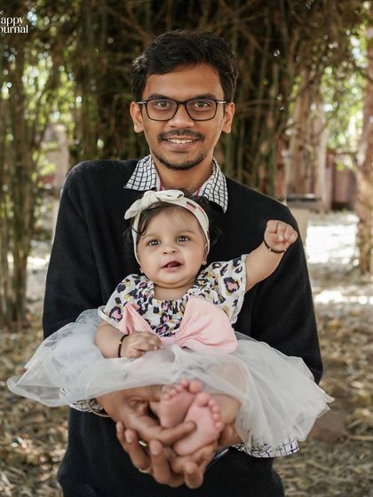 Pooja - Kids & Family Photography The Parent's Embrace photo 38