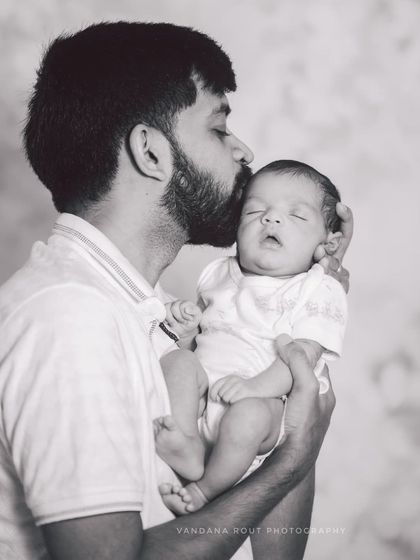 From Bump to Baby: Details & Newborns photo 7