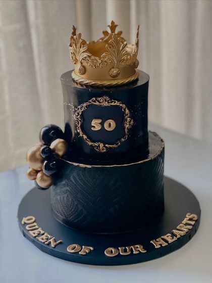 Elegant Milestone & Anniversary Cakes photo 19