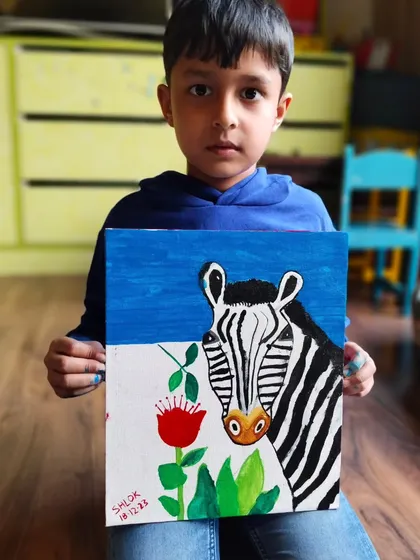Another fantastic zebra painting. It’s a great project for practicing line work and understanding contrast, and the kids always love the result.