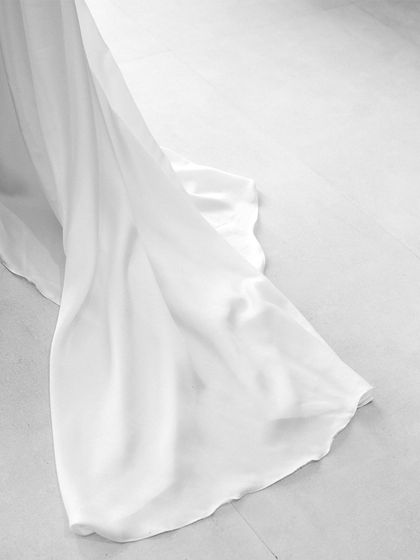 Modern Elegance: White & Western Attire photo 7