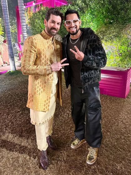 What a humble personality. It was great to meet Neil Nitin Mukesh at a wedding event. He made me feel so comfortable while we were talking.