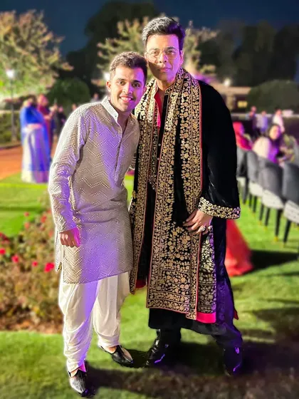 It was a dream come true to meet the one and only Karan Johar at a Sangeet event. Moments like these inspire the cinematic and grand vision I bring to my choreography.
