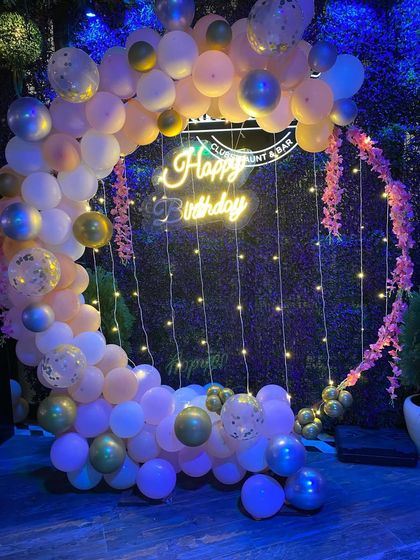 Birthday Balloon Arches & Backdrops photo 61