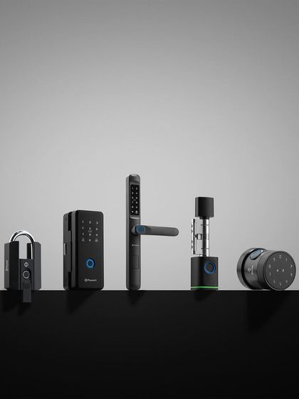 Modern Form: Tech & Electronics Photography photo 8