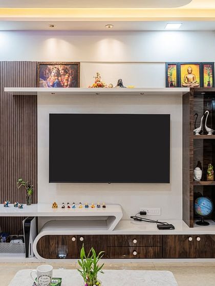 Spacious Living & Dining Areas photo 10