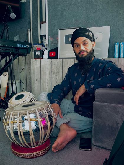 In the Studio: Session & Recording Work photo 11