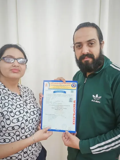 Another successful student from my Yoga Teacher Training Course. I provide comprehensive training that covers asana, philosophy, and teaching methodology.