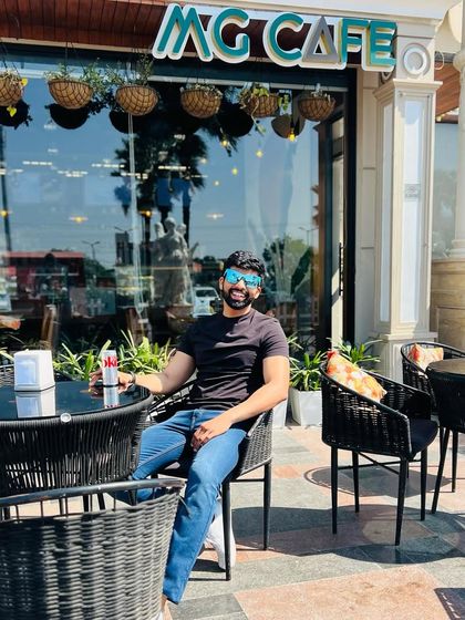 Chilling with a diet coke. It's all about balance and moderation.