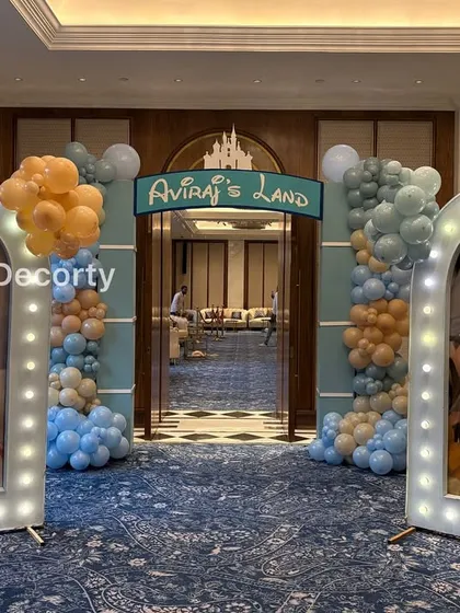A closer look at the entrance photo gallery, a personal touch that I love to incorporate into first birthday celebrations.