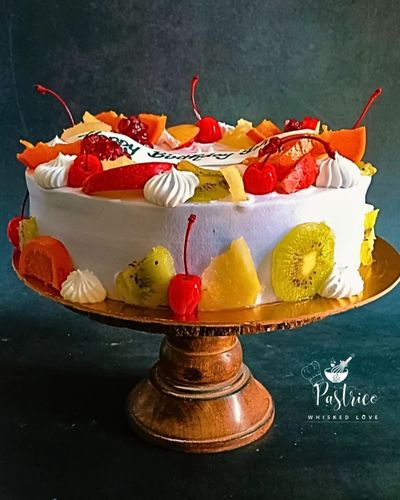 Custom Flavor Cakes