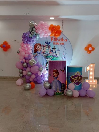 Kids' Character & Fantasy Themes photo 12