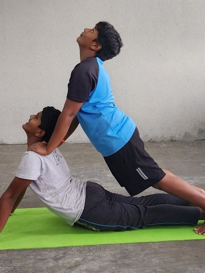 Swimsquare - Kids' Gymnastics Camp Partner & Group Acrobatics photo 26