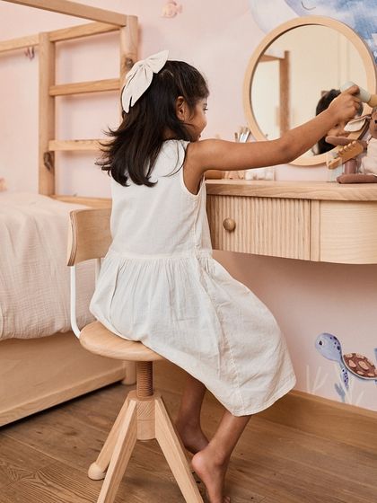 Ankita B Chandak - Early Childhood Parenting Coach Creating a "Yes" Space: A Montessori-Inspired Home photo 10