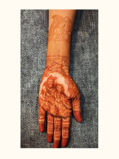 Storytelling & Portrait Mehendi photo 10