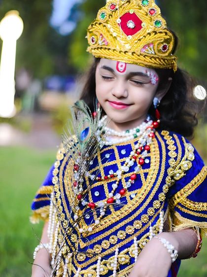 Themed & Festive Portraits photo 8