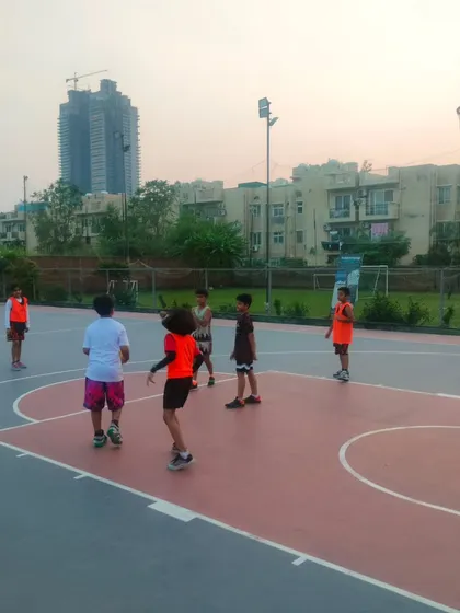 Starting them young. Here is a glimpse of an Under 10 match between two local teams. Our courts are available for rent for youth league games and practice sessions.