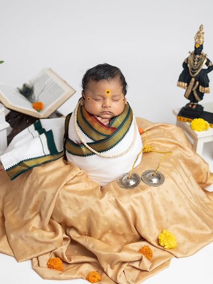 A wide shot including the Tulsi plant, an essential element in Hindu worship, making this Warkari themed photo even more special.