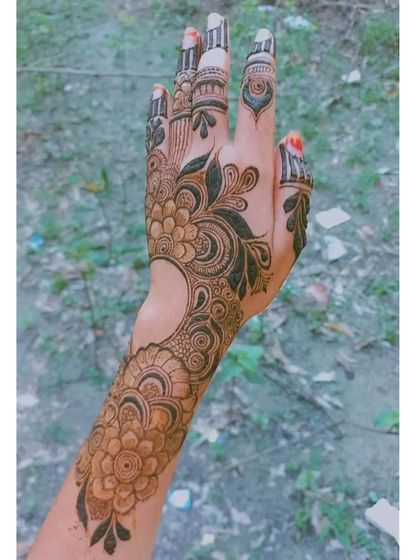 Elegant Sider & Bail Designs photo 17