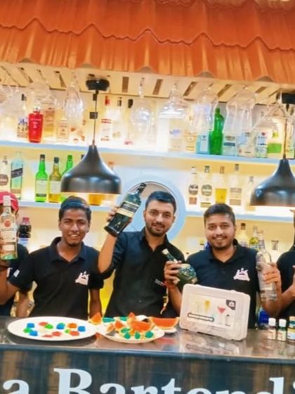 Flair Mania - Bartending & Beverage Academy Molecular Mixology Lab photo 23