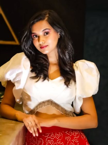 Surabhi Designer Collections - Occasion Wear Rental & Custom Design Lehengas for Receptions & Parties photo 20